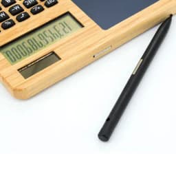 CALCULADORA BAMBU CON PIZARRA AUTOMATICA "GLASGOW"