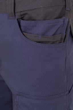 Bermudas canvas stretch bicolor con bolsillos flotantes