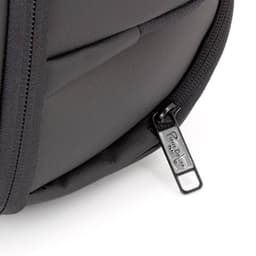 MOCHILA SEMIRIGIDA "HOFMAN"