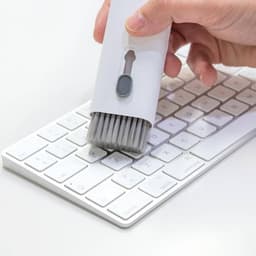 KIT DE LIMPIEZA MULTIFUNCIÓN PARA TECLADO