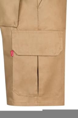 Bermudas multibolsillos