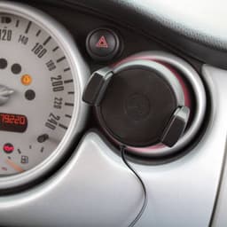 SUJETA MOVIL CARGADOR INALAMBRICO PINCH