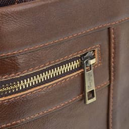 MALETIN DE PIEL PIERRE DELONE "NARBONA"