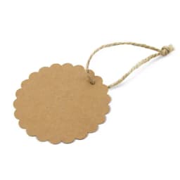 ETIQUETA KRAFT FESTONEADA "BETSY" (1 PACK 100 UD)